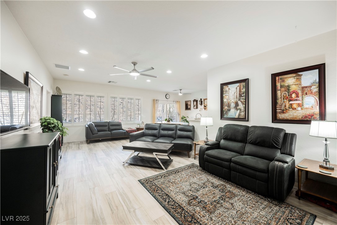 2406 Jada Drive Henderson, NV 89044 - Photo 7 of 53