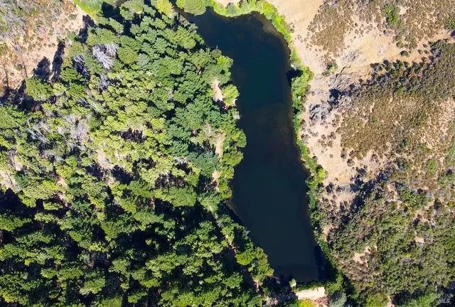 $750,000 | 20000 Gibson Lane, Redwood Valley, CA 95470