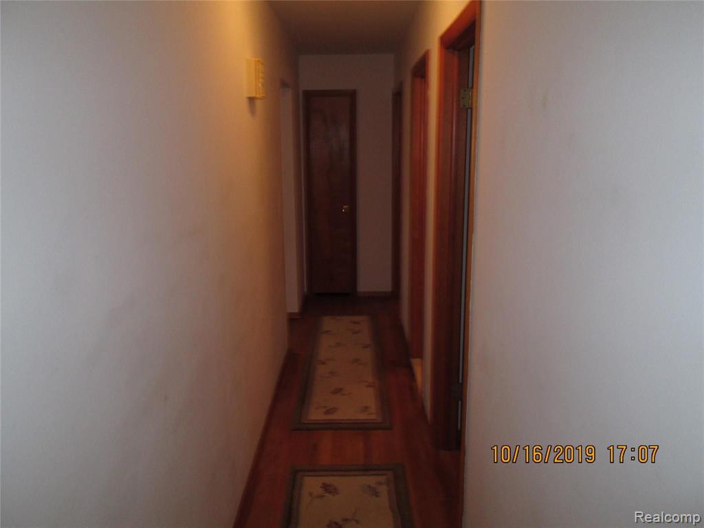 2485 Michigan Road Port Huron, MI 48060 - Photo 11 of 46