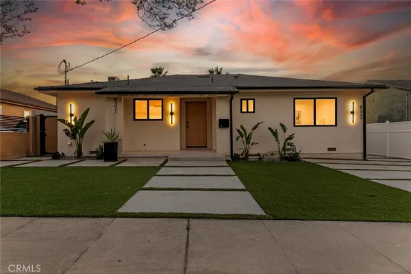 $1,299,000 | 8321 Outland View Drive, Sun Valley, CA 91352