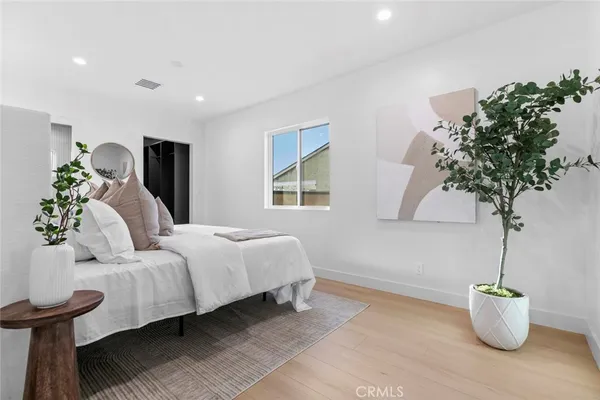 $1,299,000 | 8321 Outland View Drive, Sun Valley, CA 91352