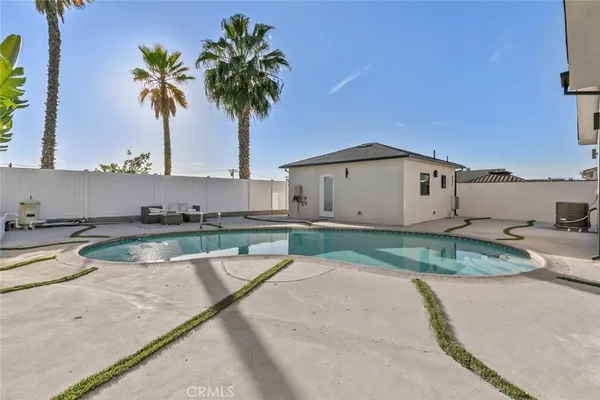 $1,299,000 | 8321 Outland View Drive, Sun Valley, CA 91352