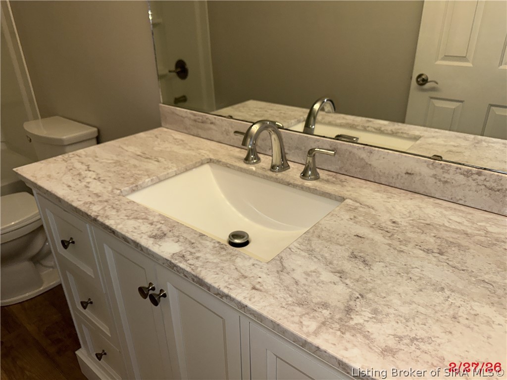1801 Rita Drive New Albany, IN 47150 - Photo 12 of 37 pretty countertop will work with any color you decide to decorate with.
