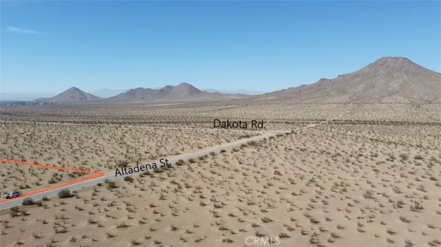 $1,675,000 | 0 463-371-22 Altadena Street, St. Paul, MN 55124