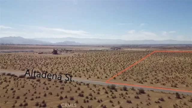 $1,675,000 | 0 463-371-22 Altadena Street, St. Paul, MN 55124