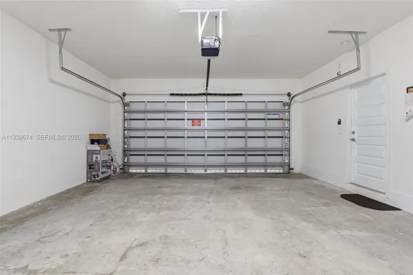 a view of a garage room