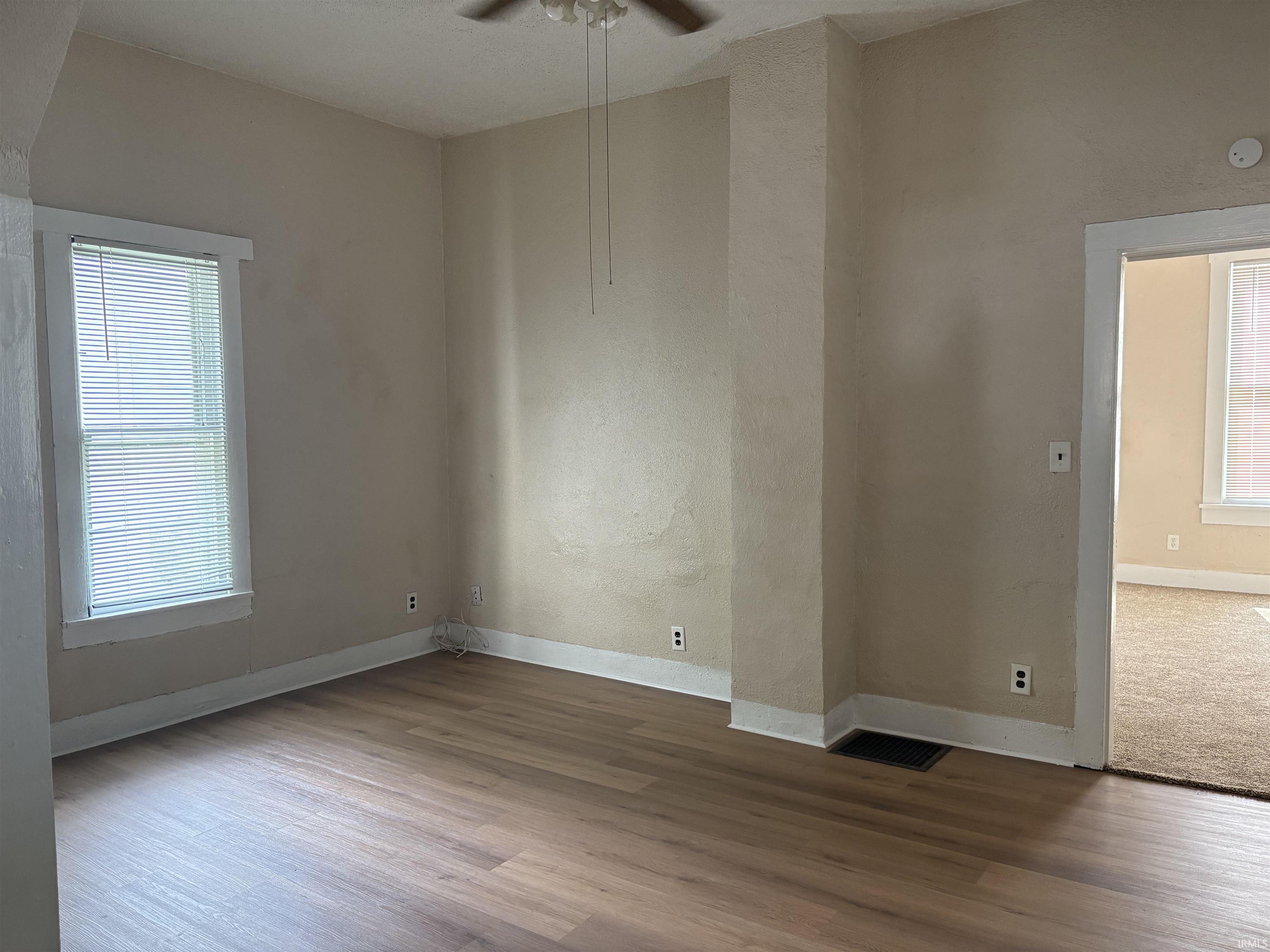 558 East 2nd Street Peru, IN 46970 - Photo 4 of 12