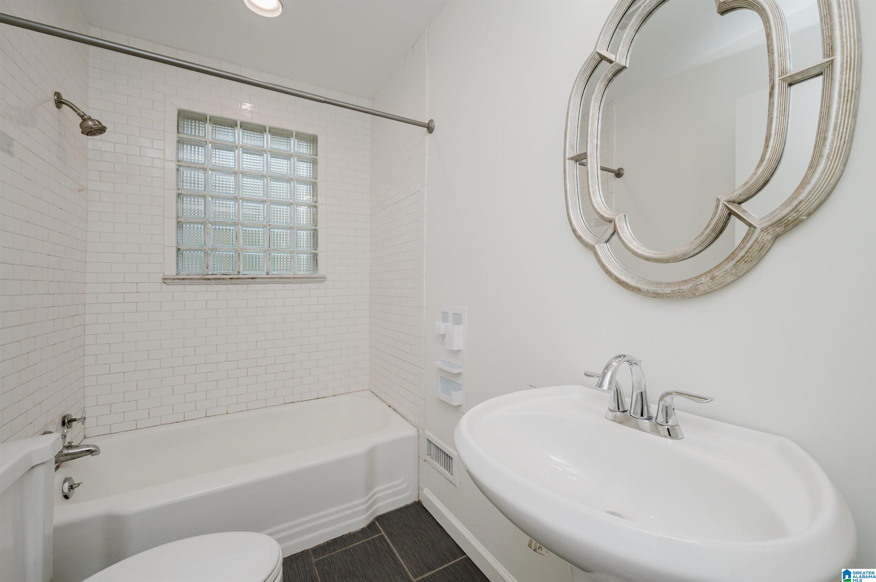 2012 Chestnut Road Birmingham, AL 35216 - Photo 34 of 48