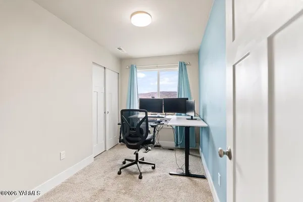 $755,000 | 15649 Fisk Road, Yakima, WA 98908