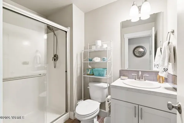 $755,000 | 15649 Fisk Road, Yakima, WA 98908