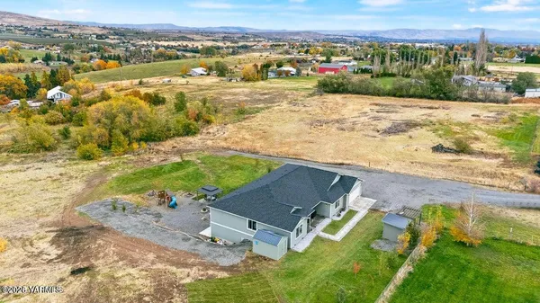 $755,000 | 15649 Fisk Road, Yakima, WA 98908