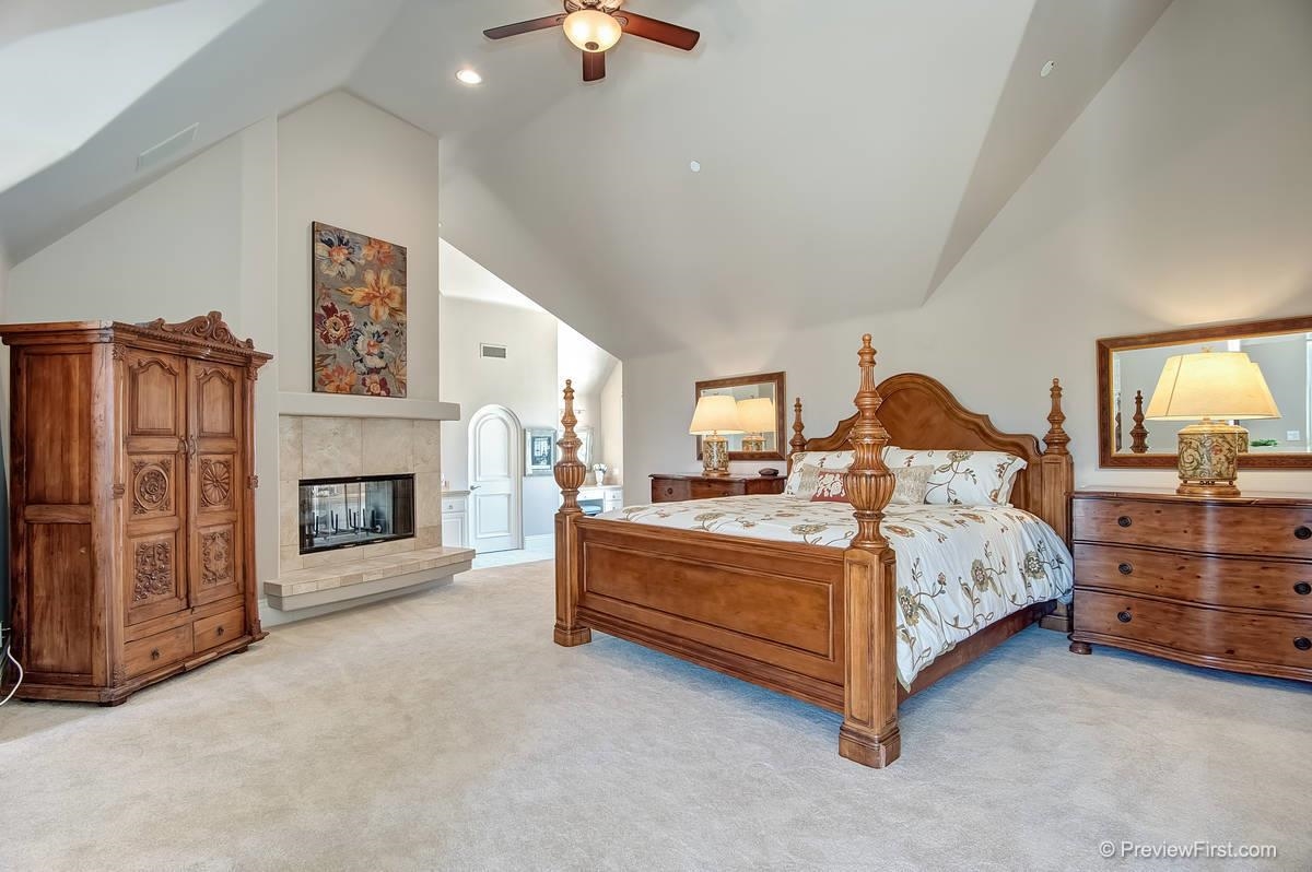 3453 Toscano Court Encinitas, CA 92024 - Photo 18 of 25 Gallery Image 18
