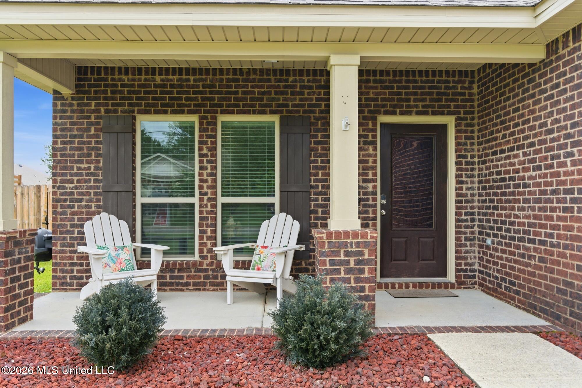 14392 North Swan Road Gulfport, MS 39503 - Photo 3 of 25 Relax and Enjoy the day!