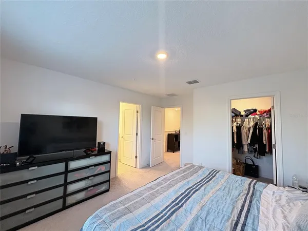 $2,100 | 5020 Revolutionary Way, St. Cloud, FL 34769