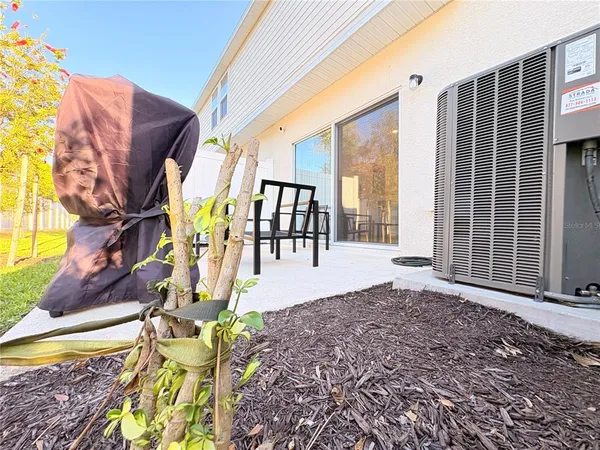 $2,100 | 5020 Revolutionary Way, St. Cloud, FL 34769