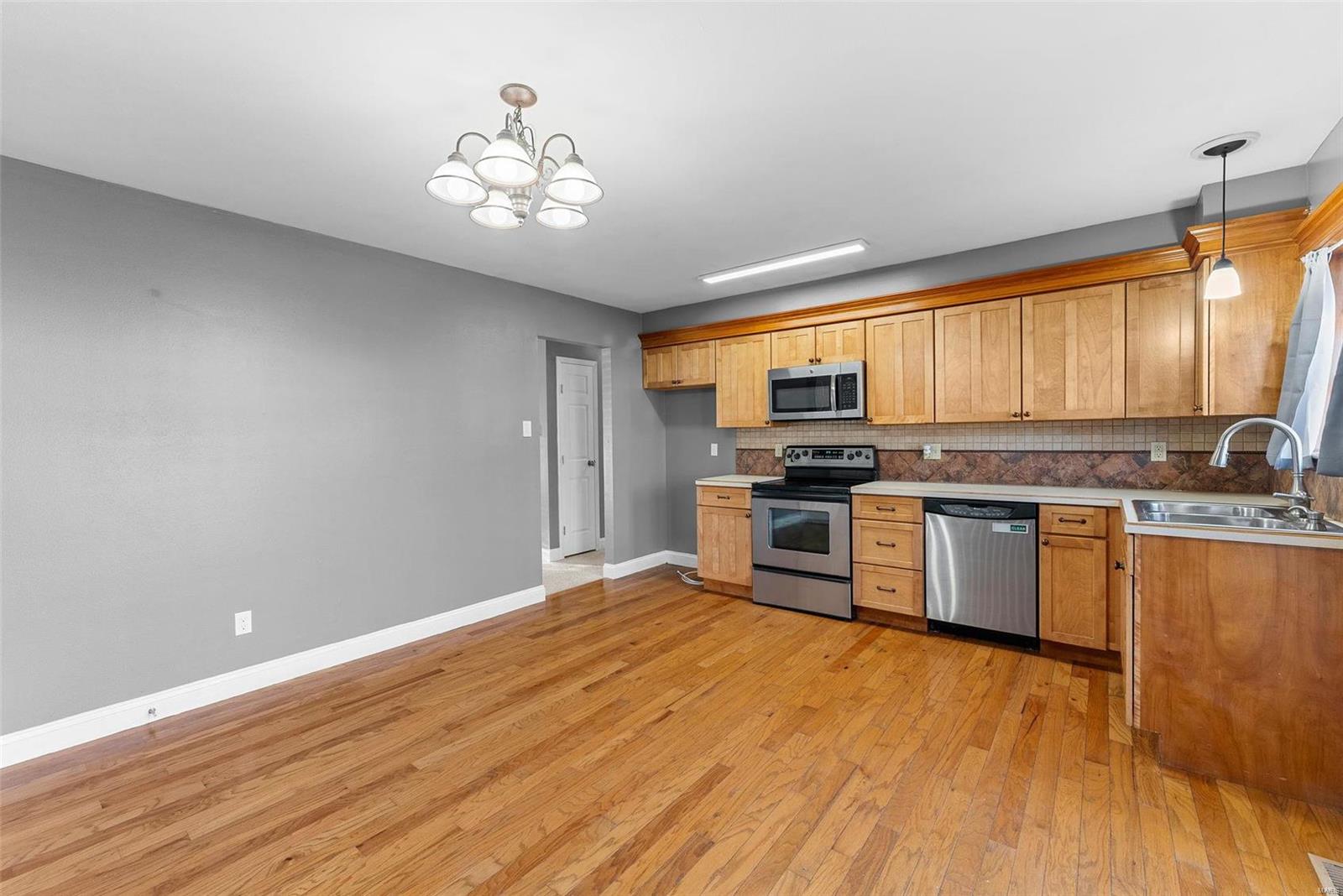 4141 McClay Road St. Charles, MO 63304 - Photo 14 of 41