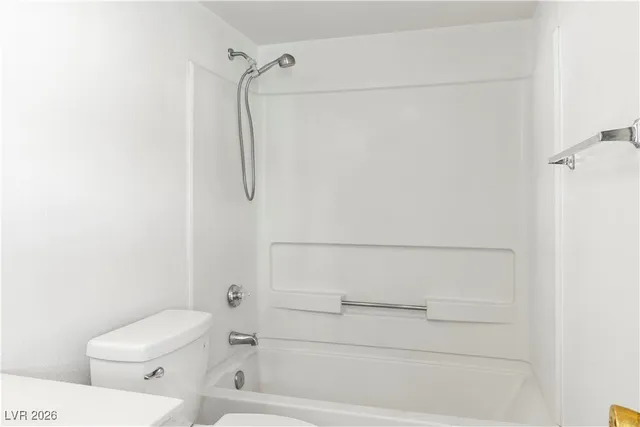 $155,900 | 3550 Bay Sands Drive, Unit 2015, Laughlin, NV 89029