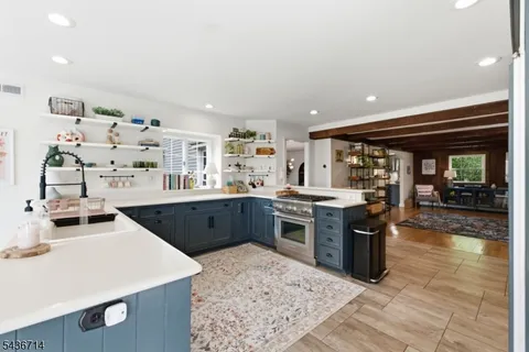 $1,250,000 | 20 Ridge Road, Tewksbury Township, NJ 08833