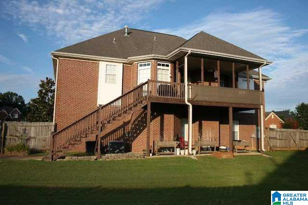 4701 Thornhill Road Gardendale, AL 35071 - Photo 3 of 28