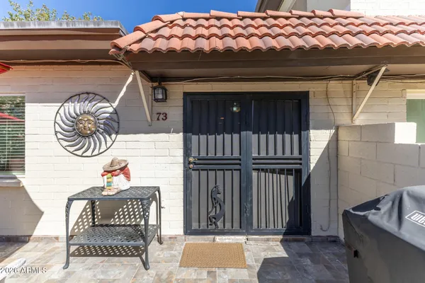 a house view with a outdoor space