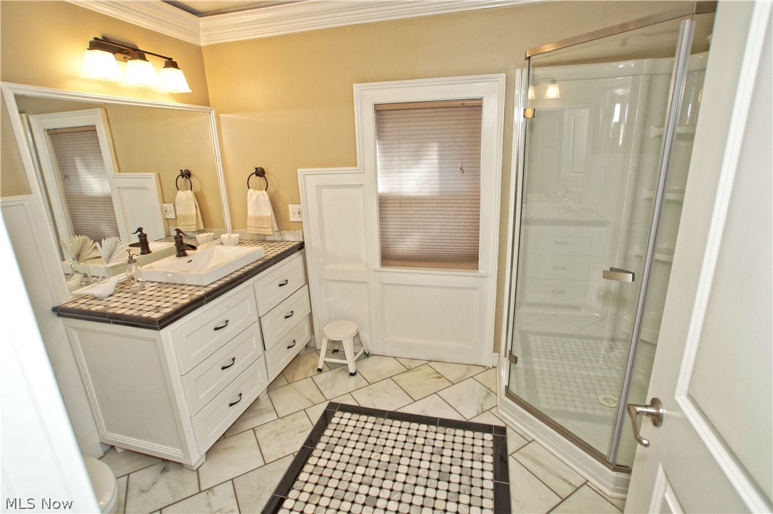 5203 Mayview Road Cleveland, OH 44124 - Photo 14 of 35