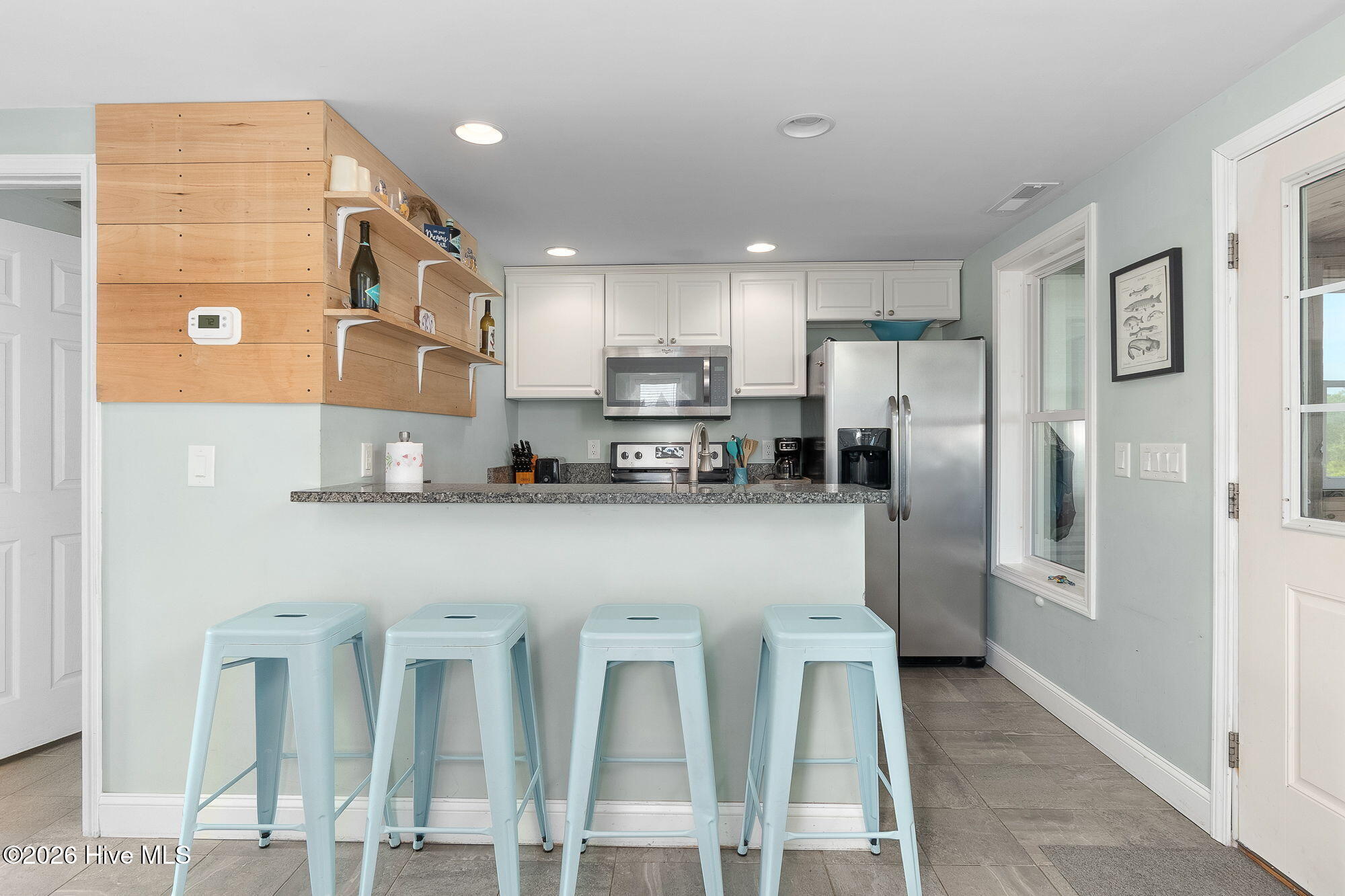 105 Sandy Landing Road Cedar Island, NC 28520 - Photo 15 of 46 Kitchen Bar