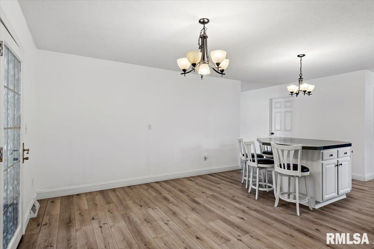 6505 Christine Court Springfield, IL 62712 - Photo 12 of 30
