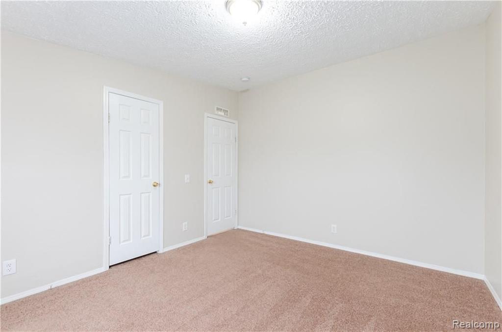 23500 Karr Road Belleville, MI 48111 - Photo 16 of 42