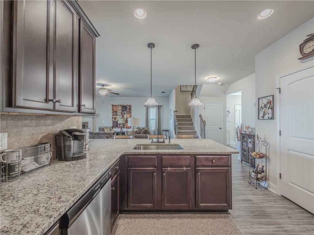 2106 Bridgewater Pass Hampton, GA 30228 - Photo 7 of 35