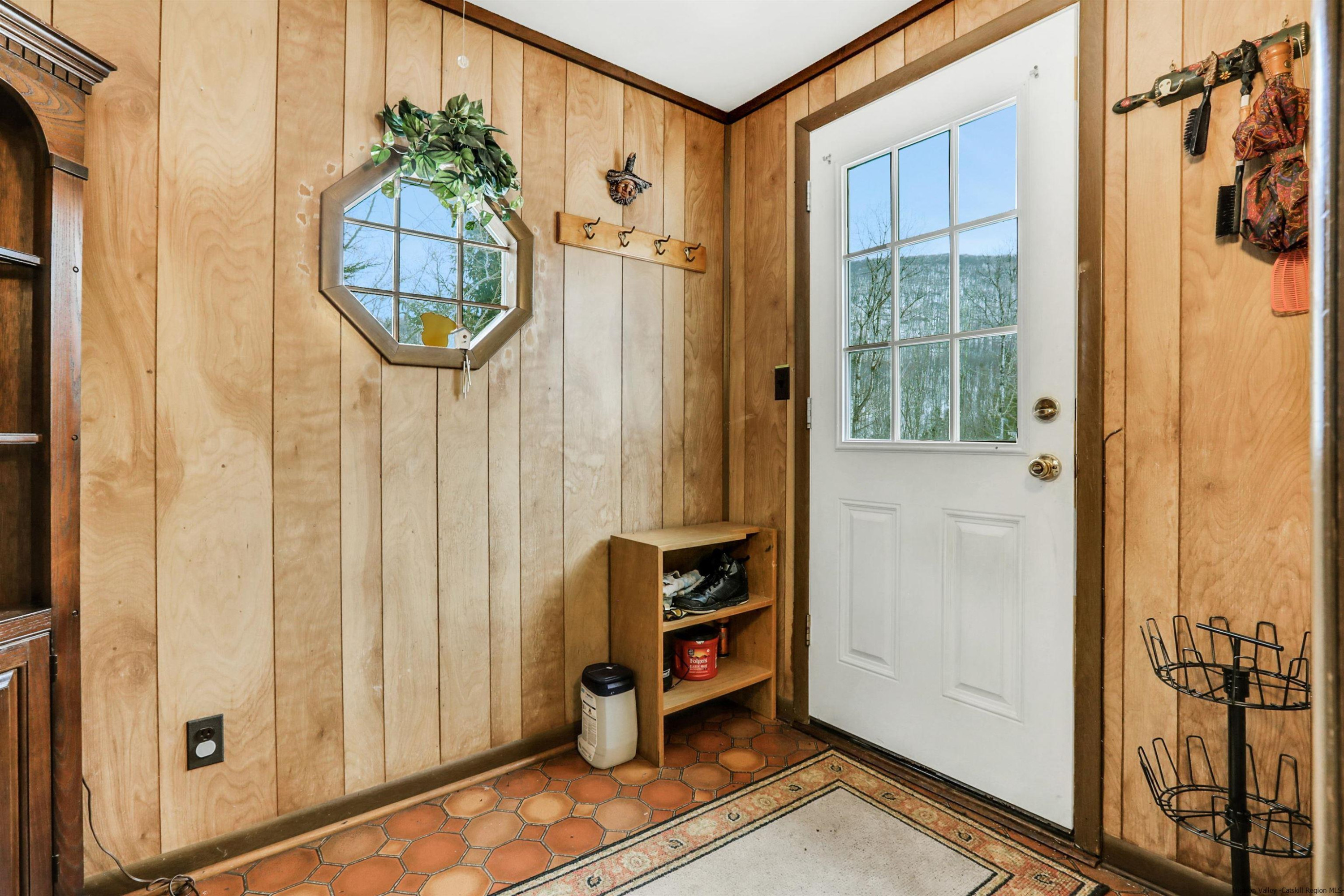 60 Grandview Acres Road Phoenicia, NY 12464 - Photo 5 of 21