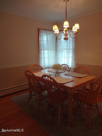 890 North Hoosac Road Williamstown, MA 01267 - Photo 2 of 12 Dining Room