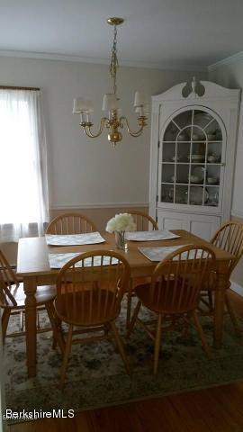 890 North Hoosac Road Williamstown, MA 01267 - Photo 3 of 12 Dining Room