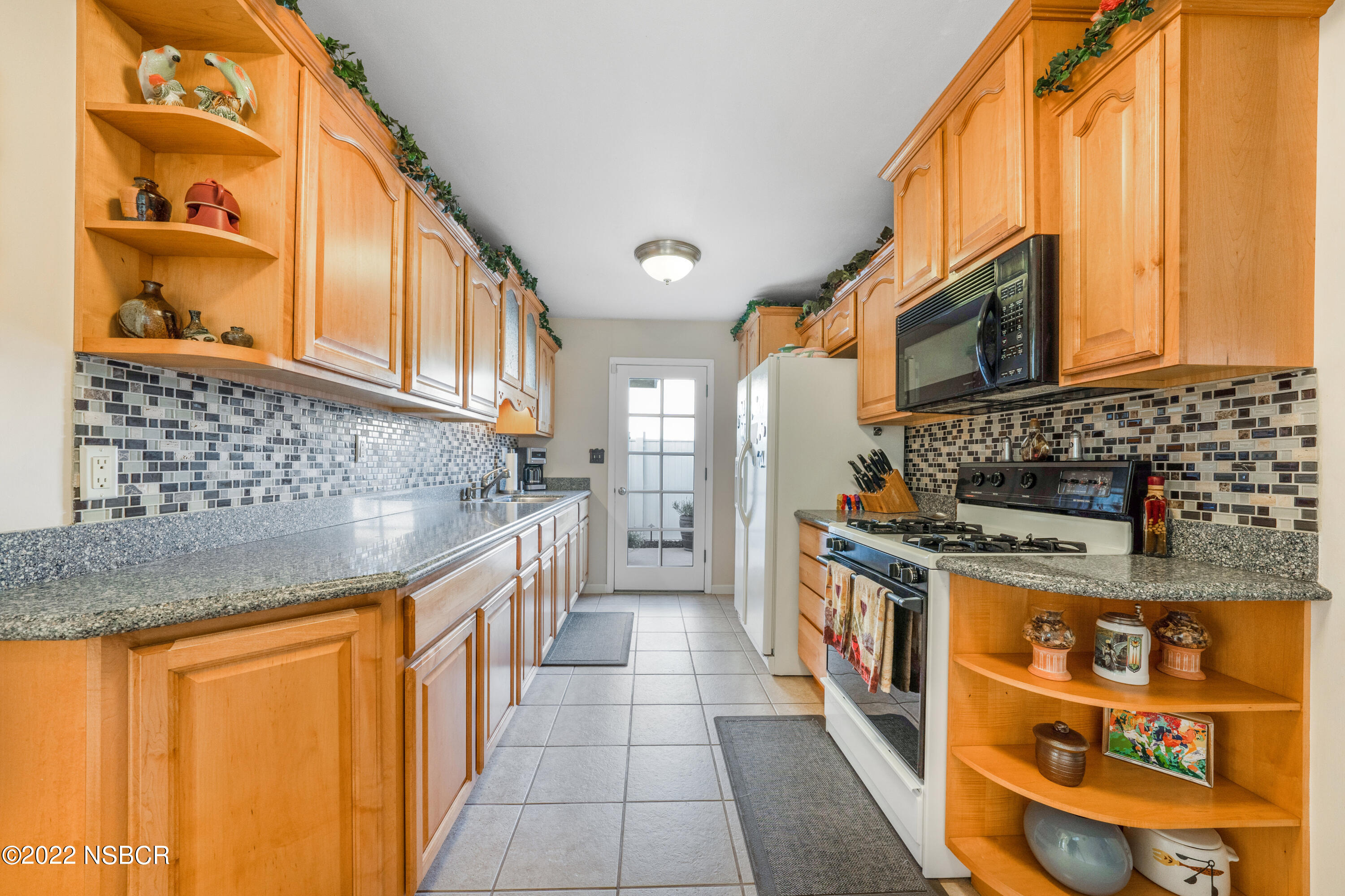 3348 Rucker Road Lompoc, CA 93436 - Photo 5 of 37 DSC06832