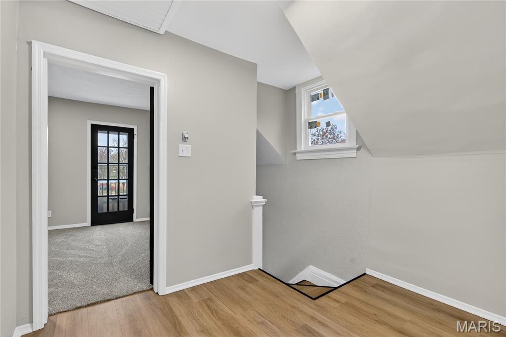 8811 North Avenue St. Louis, MO 63114 - Photo 15 of 41