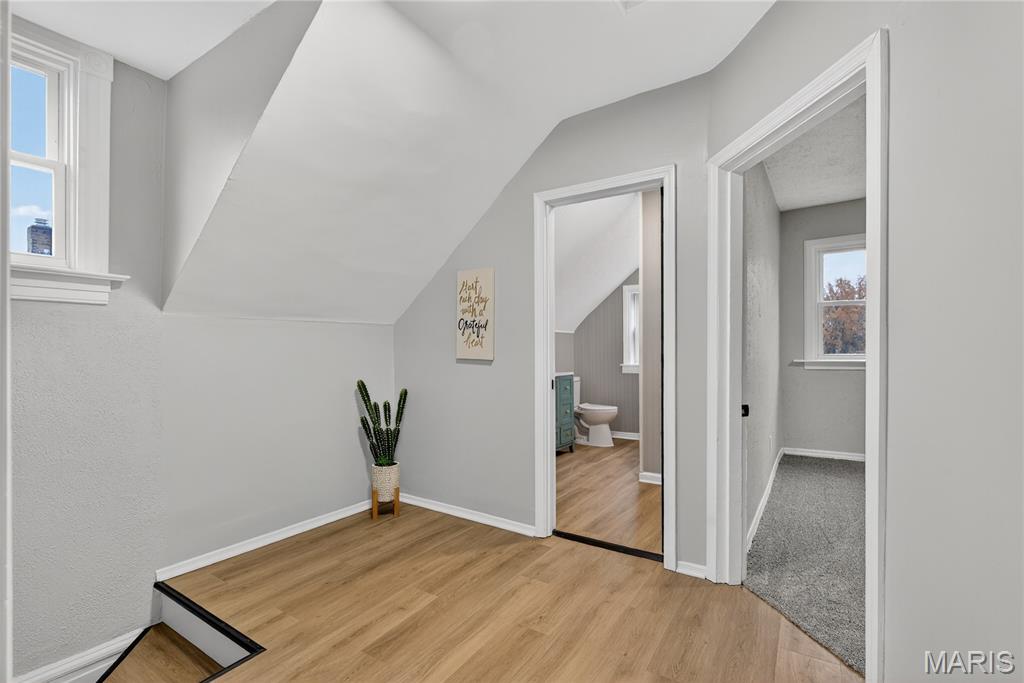 8811 North Avenue St. Louis, MO 63114 - Photo 16 of 41