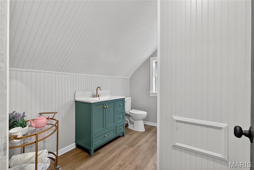 8811 North Avenue St. Louis, MO 63114 - Photo 25 of 41