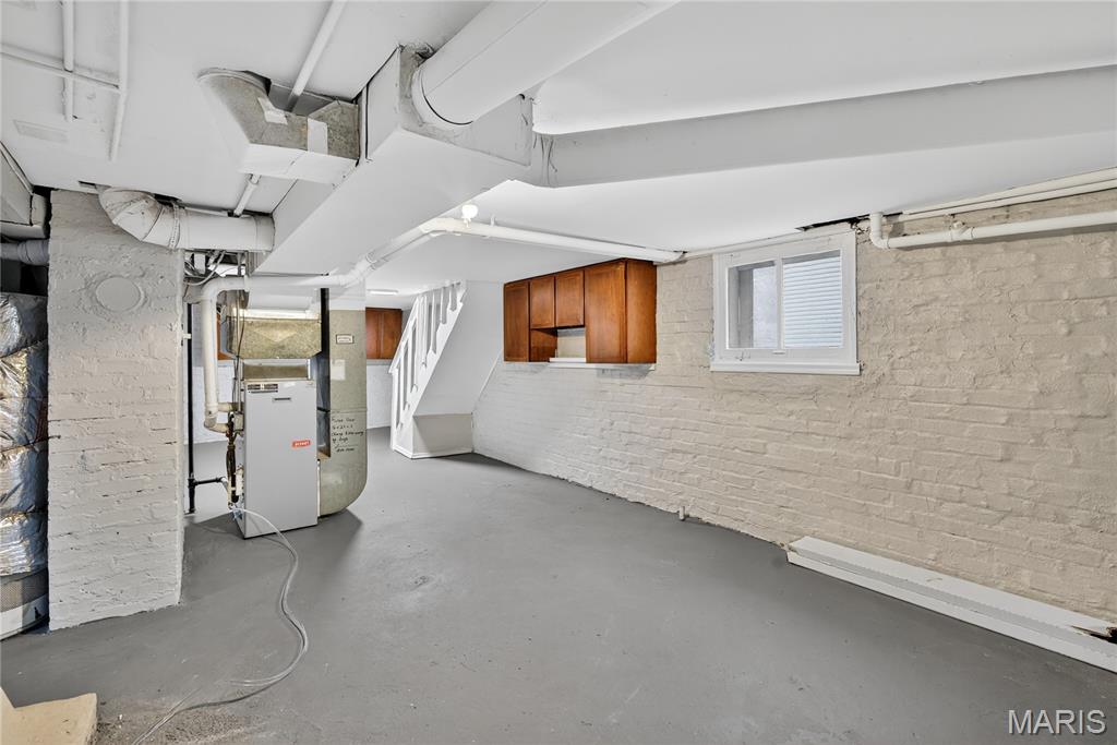 8811 North Avenue St. Louis, MO 63114 - Photo 30 of 41