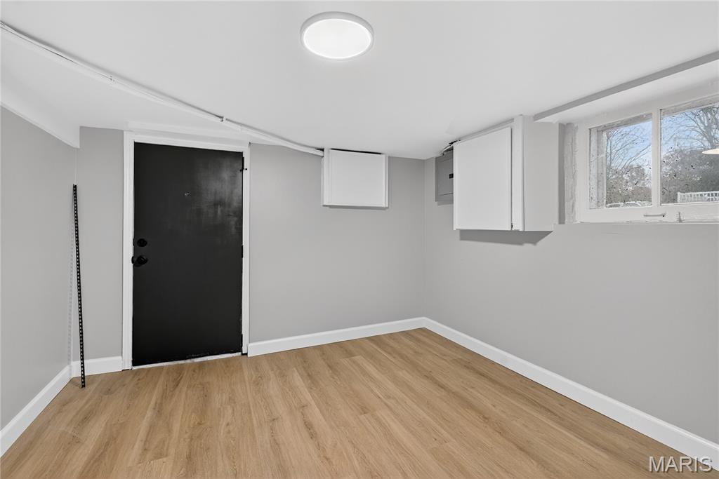 8811 North Avenue St. Louis, MO 63114 - Photo 31 of 41