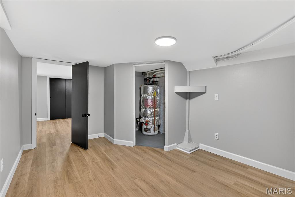 8811 North Avenue St. Louis, MO 63114 - Photo 32 of 41