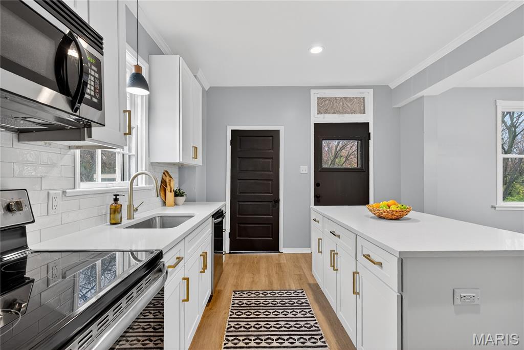 8811 North Avenue St. Louis, MO 63114 - Photo 10 of 41