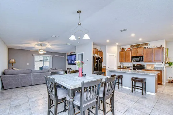 $300,000 | 6823 Hazelnut Spice Drive, Sun City Center, FL 33573