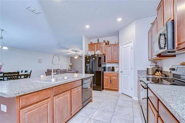 $300,000 | 6823 Hazelnut Spice Drive, Sun City Center, FL 33573
