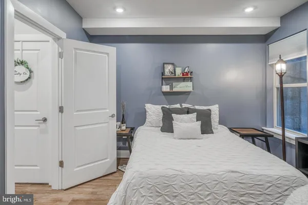 $1,850 | 1431 North 5th Street, Unit 2, Philadelphia, PA 19122