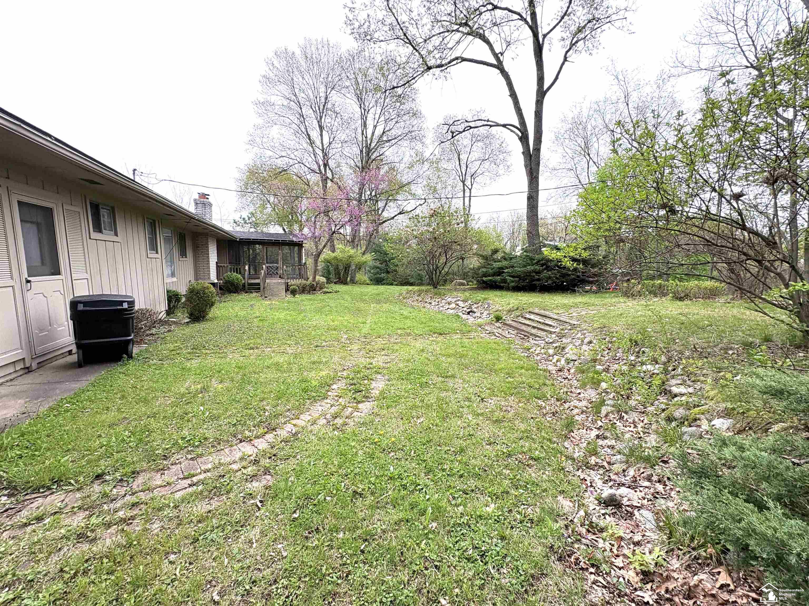 13550 Dunham Road Hartland, MI 48353 - Photo 22 of 22 50206487-7be6973b-e6e4-4385-b4b8-005efeb6c8be.JPG