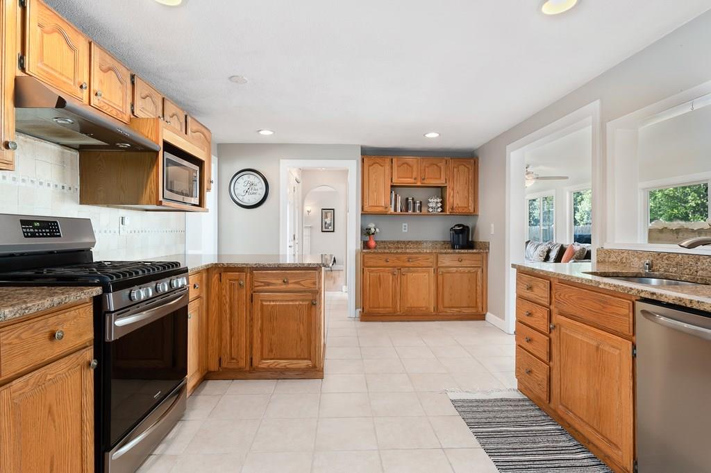 311 Maple Street Danvers, MA 01923 - Photo 11 of 32 Gallery Image 11