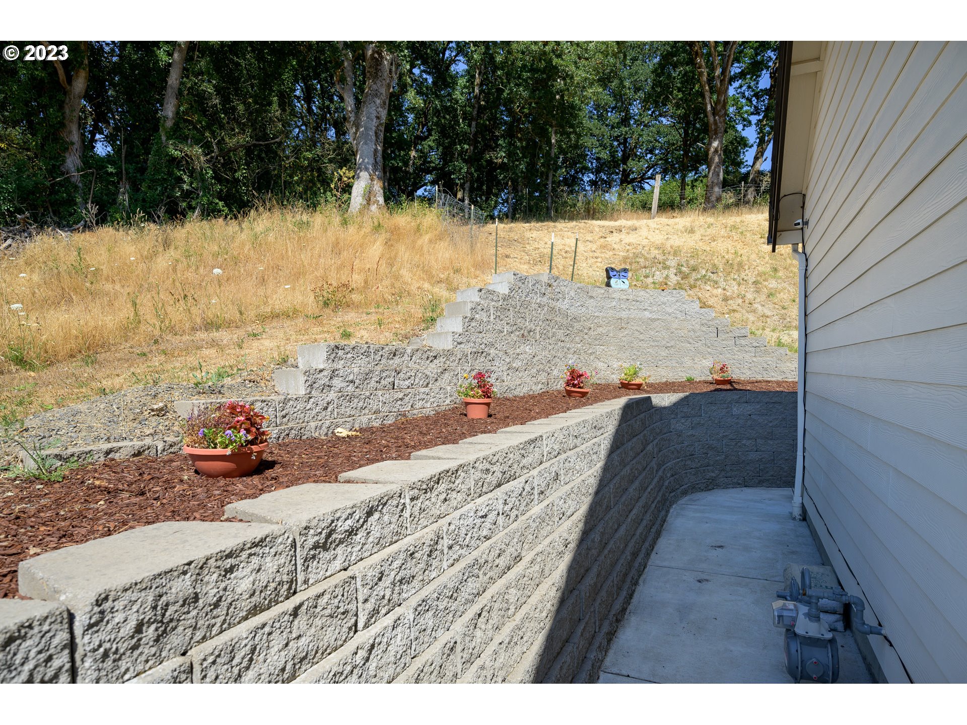 501 Merlot Street Amity, OR 97101 - Photo 39 of 44 a view of swimming pool with an outdoor seating