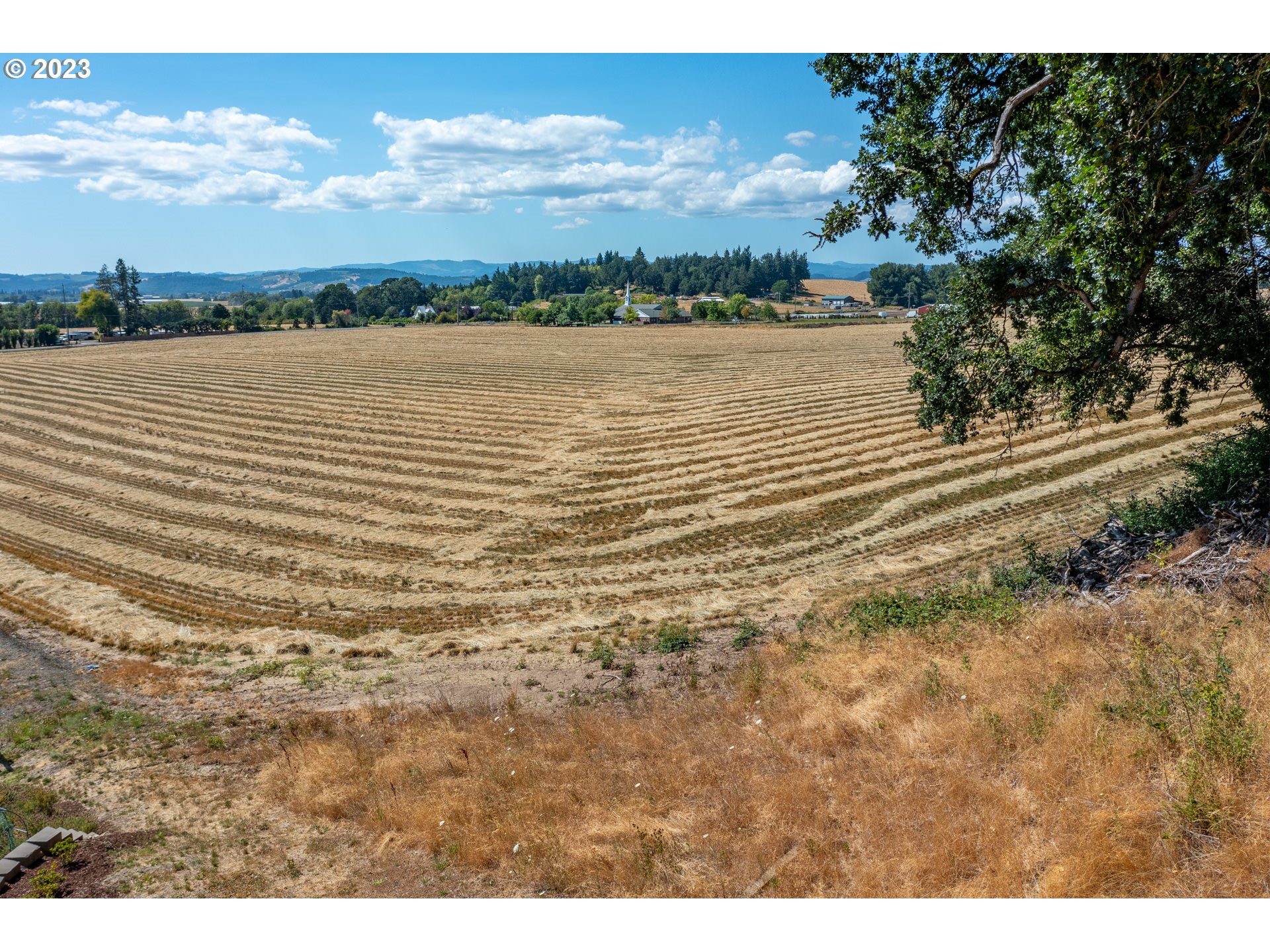 501 Merlot Street Amity, OR 97101 - Photo 43 of 44 a view of an ocean and beach