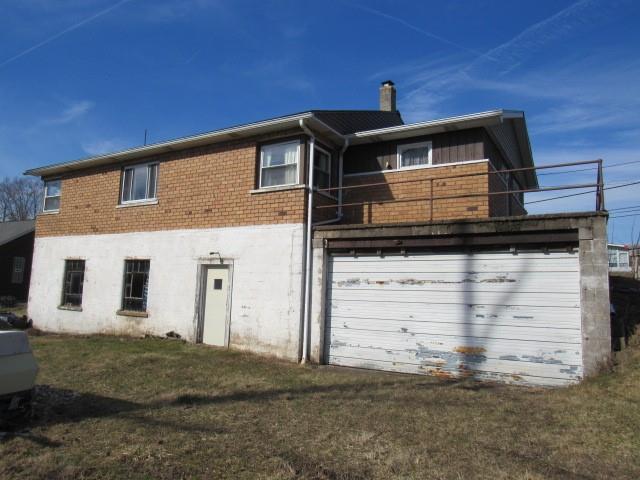 13208 Ridge Road North Huntingdon, PA 15642 - Photo 4 of 6 Gallery Image 4