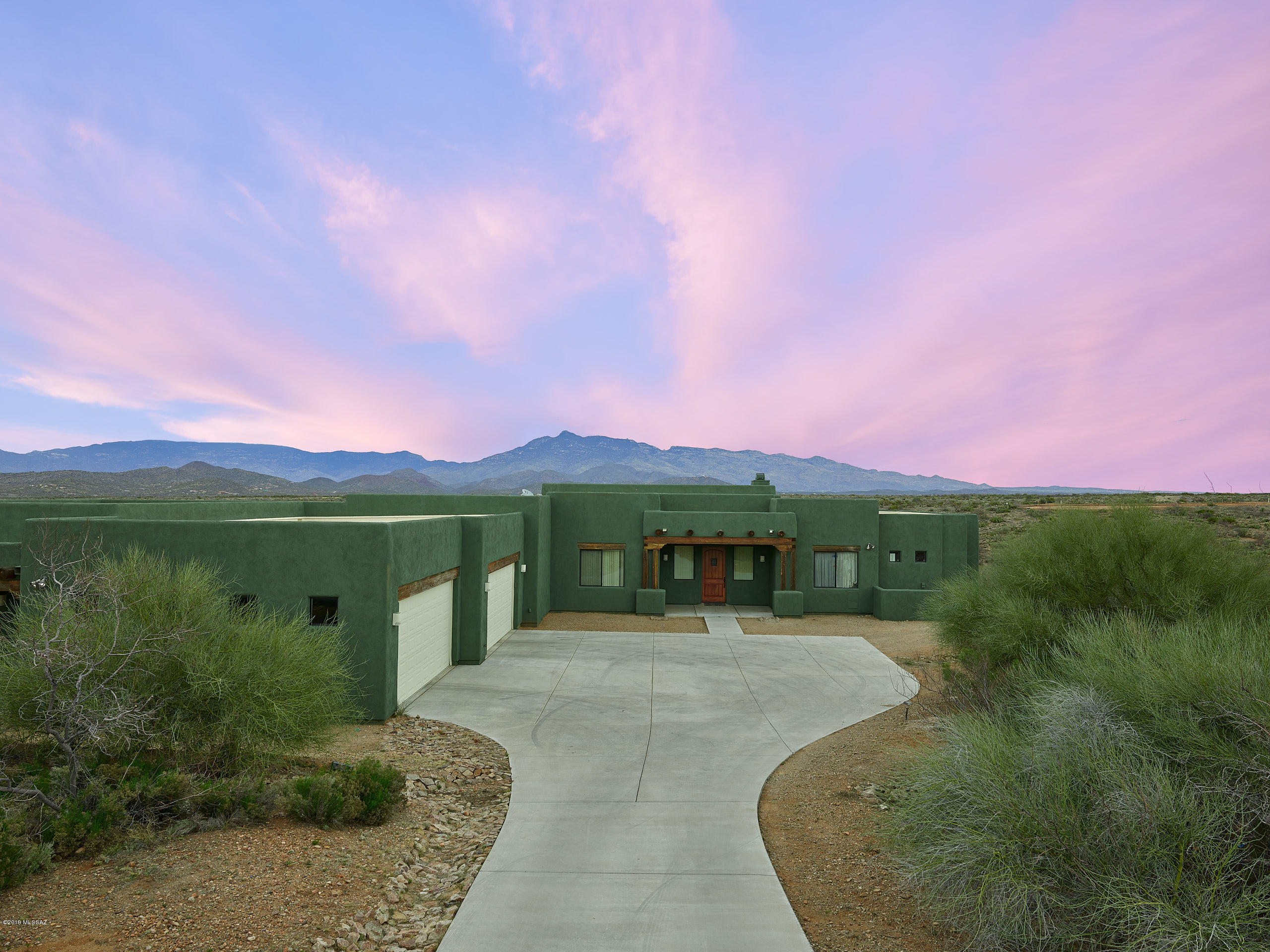 13347 South Sundown Ranch Road Vail, AZ 85641 - Photo 1 of 31