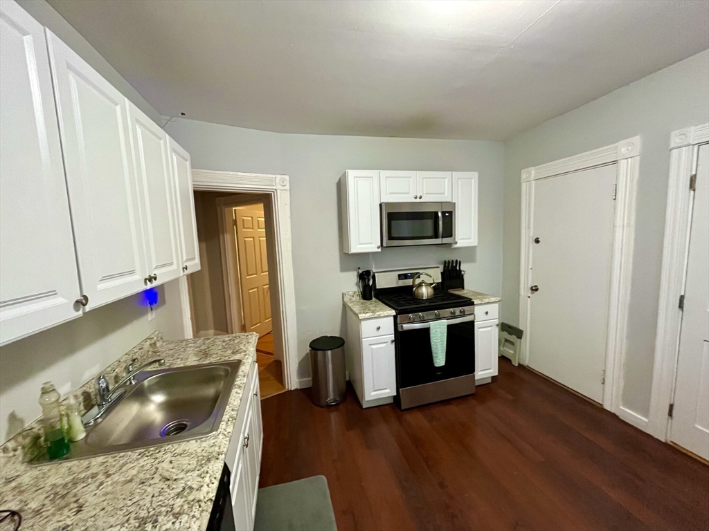 40 Forest Street, Unit 1 Boston, MA 02119 - Photo 5 of 18